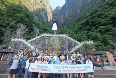 張家界康輝旅行社每日接待分享，品質(zhì)旅游，選擇康輝！